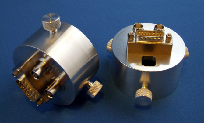 MRI Waveguide Penetration Cap